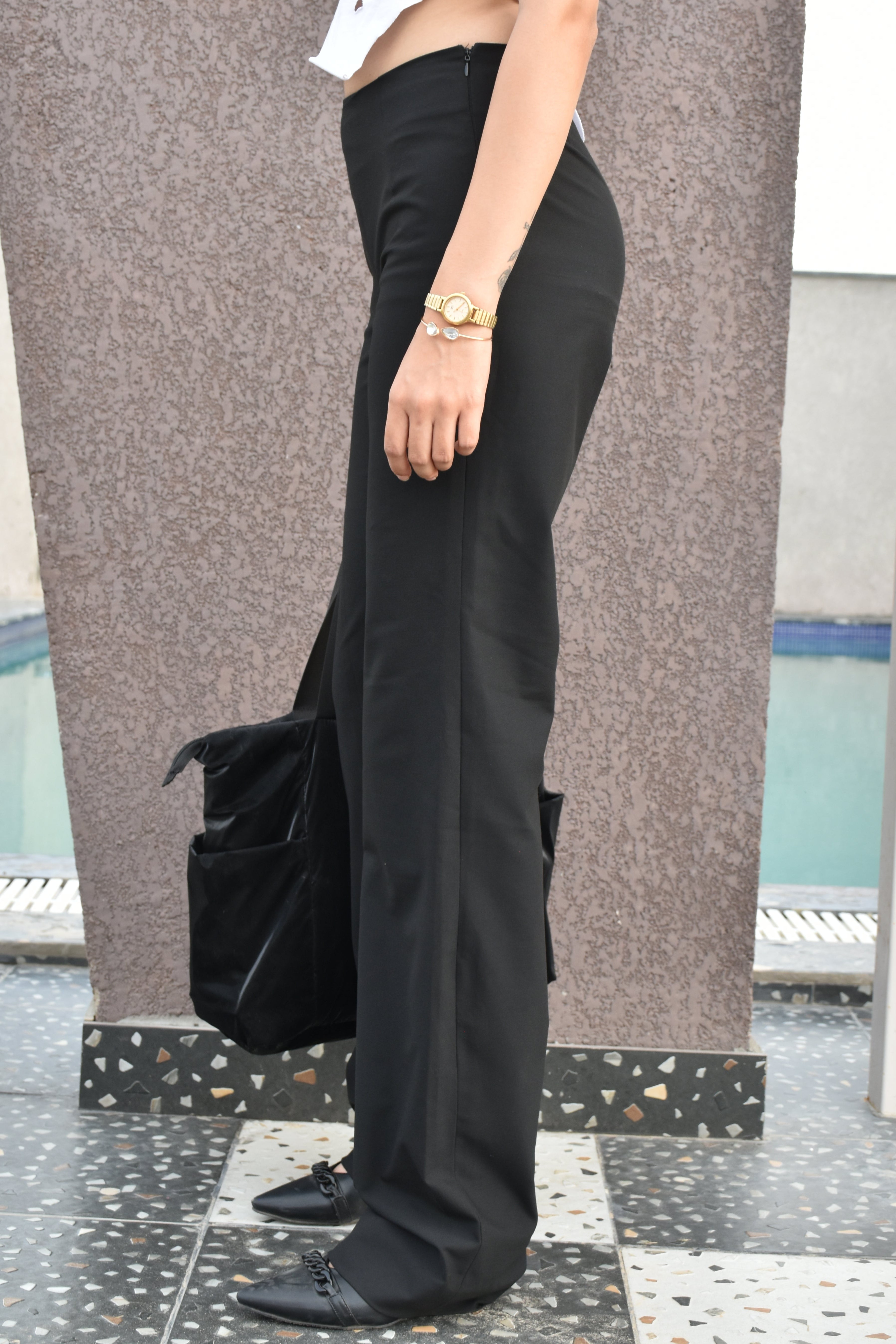 Sleek Black Stretch Pants – Ultra-Comfort, All-Day Flex