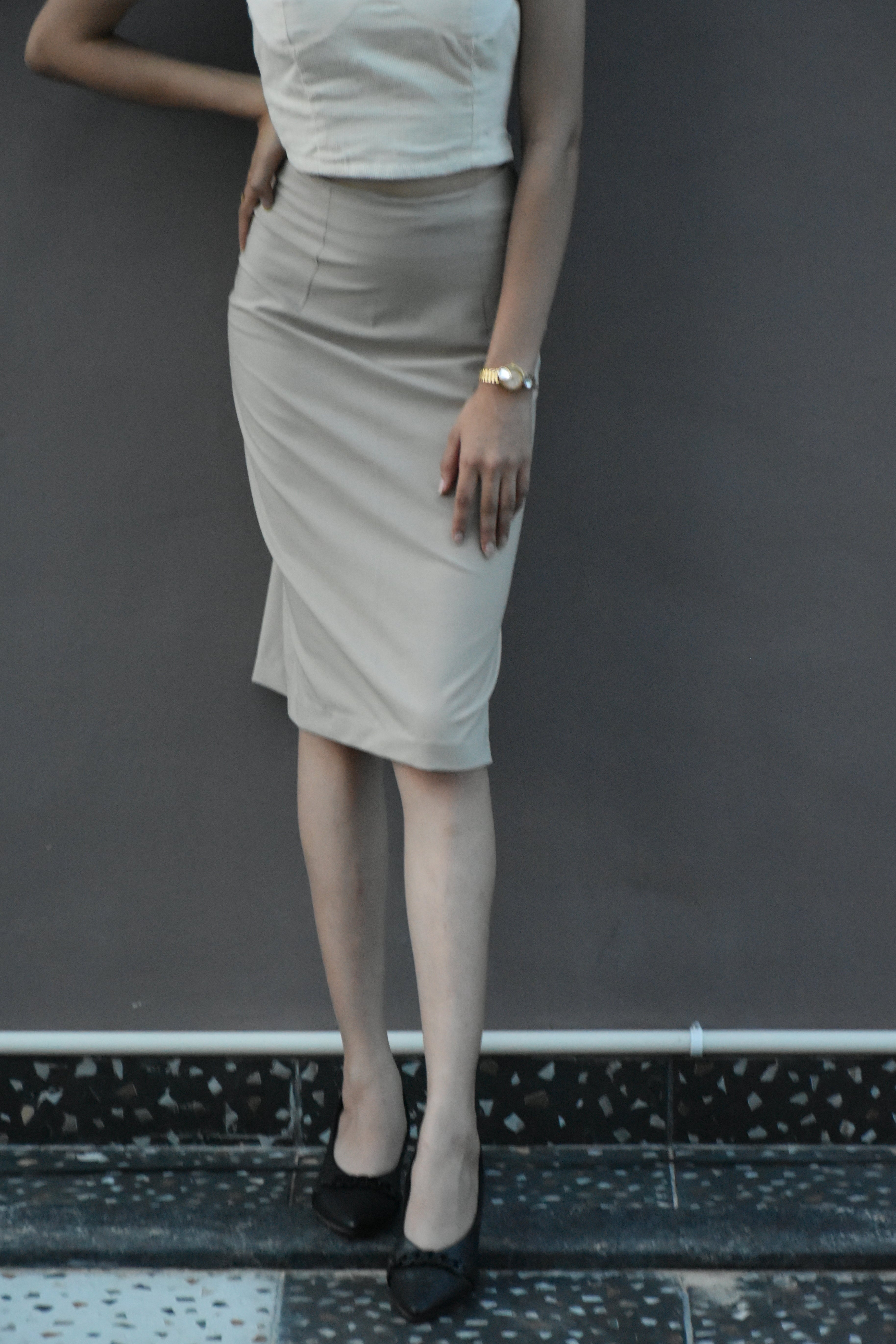 Women’s Beige Midi Skirt – Minimal, Versatile, Work-Ready