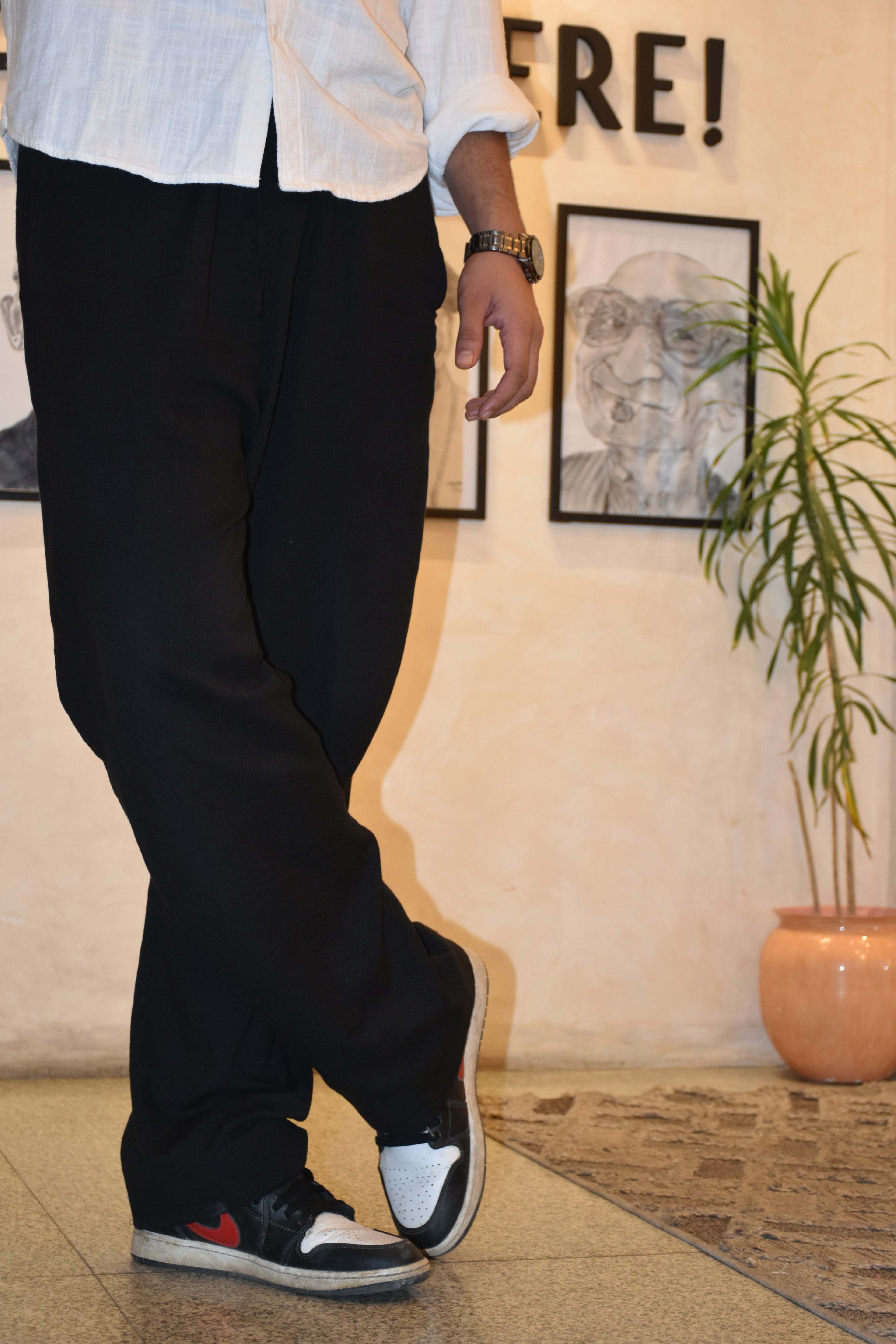Men’s Black Linen Pants – Stylish, Relaxed Fit for Summer 2025