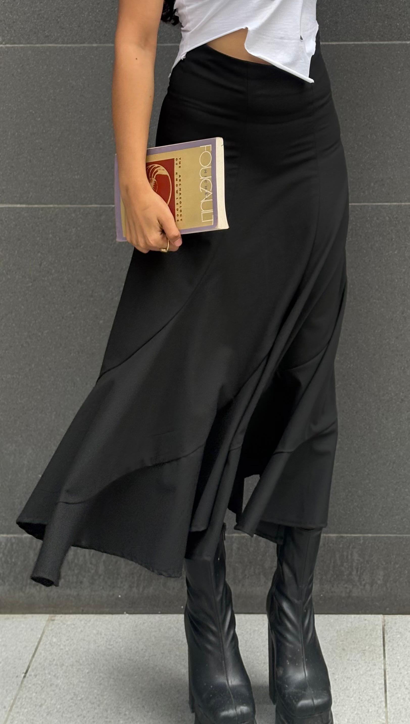 “Black Spiral Designer Skirt for Women – 4-Way Stretch | Nisarg Exclusive”